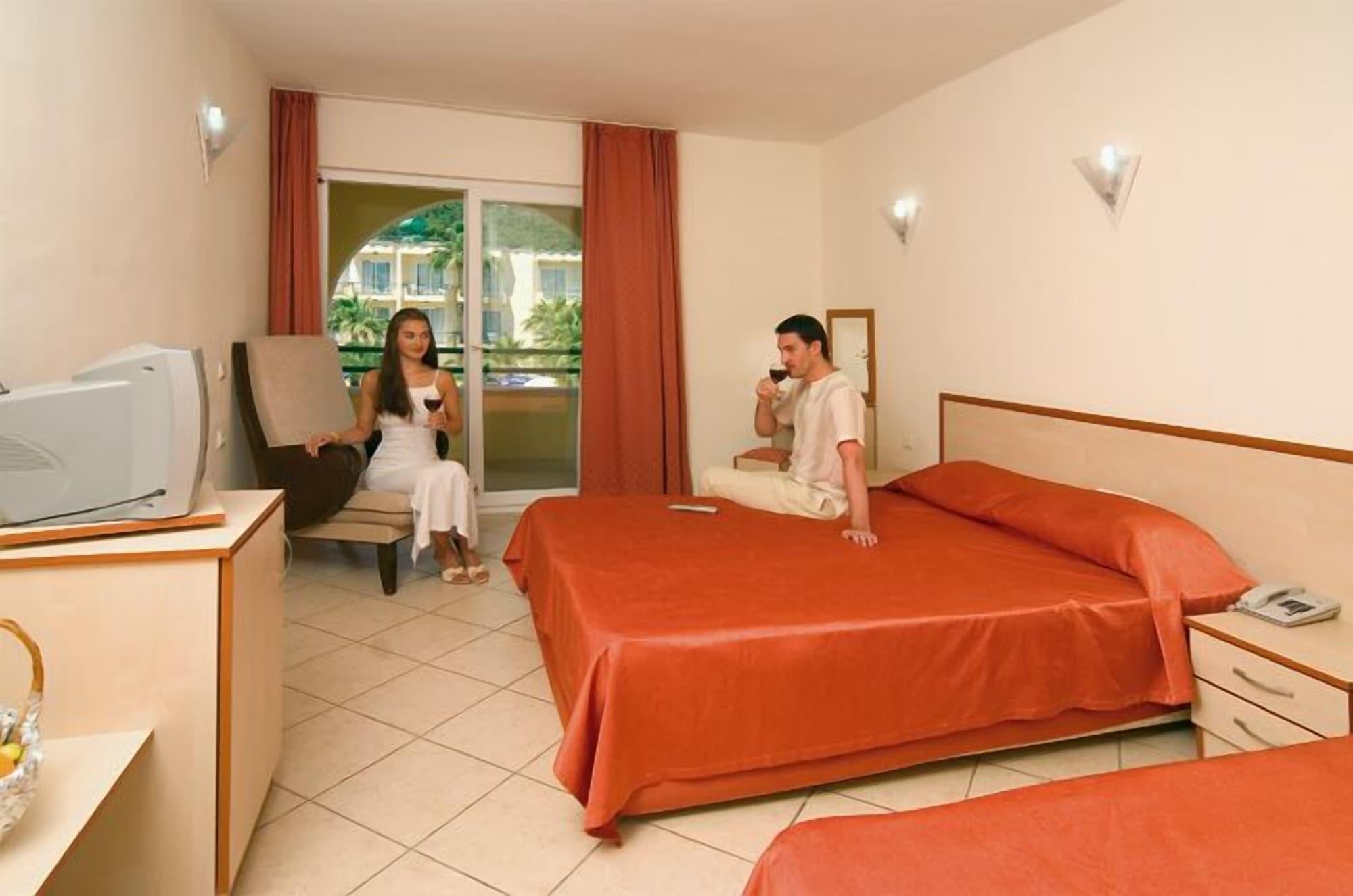 Hotel Golden Sun Beldibi  Exteriör bild